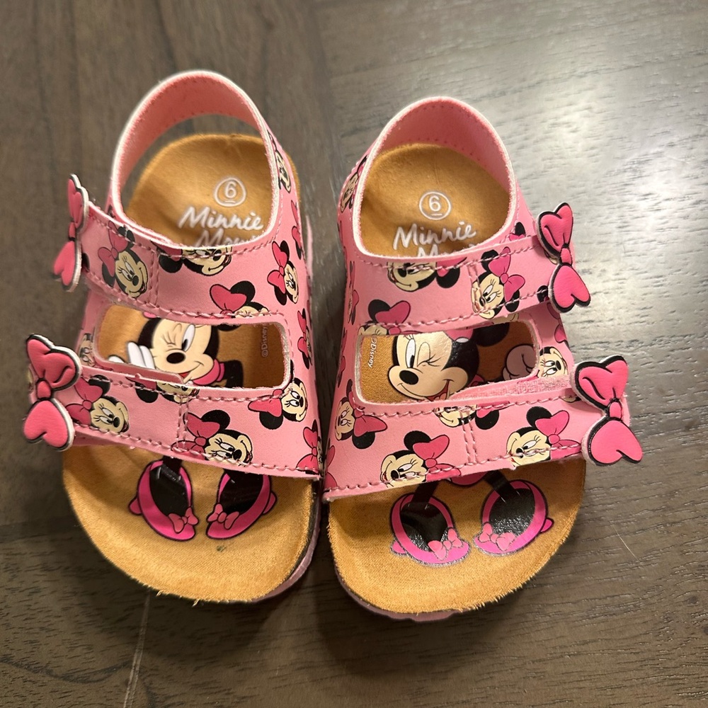 Toddler Girl Mini Mouse Sandals Size 6